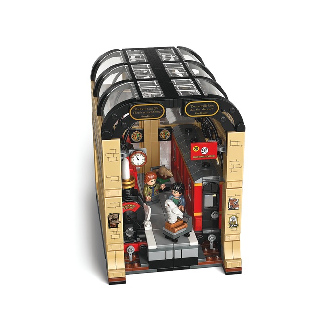 LEGO Harry Potter Book Nook: Hogwarts Express, , large