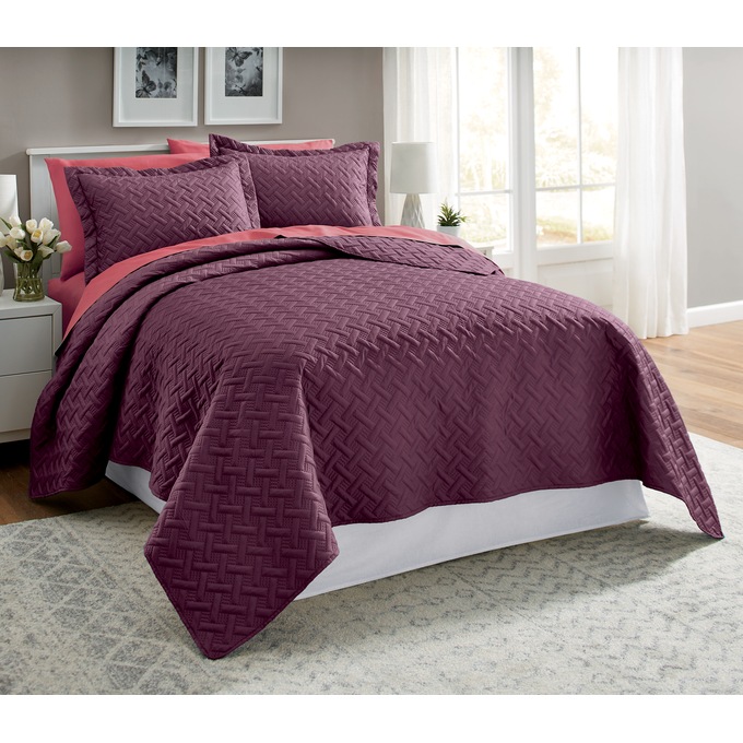 Color Connection® Solid Quilt, , large