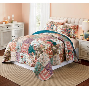 Mckenna Quilt, , large