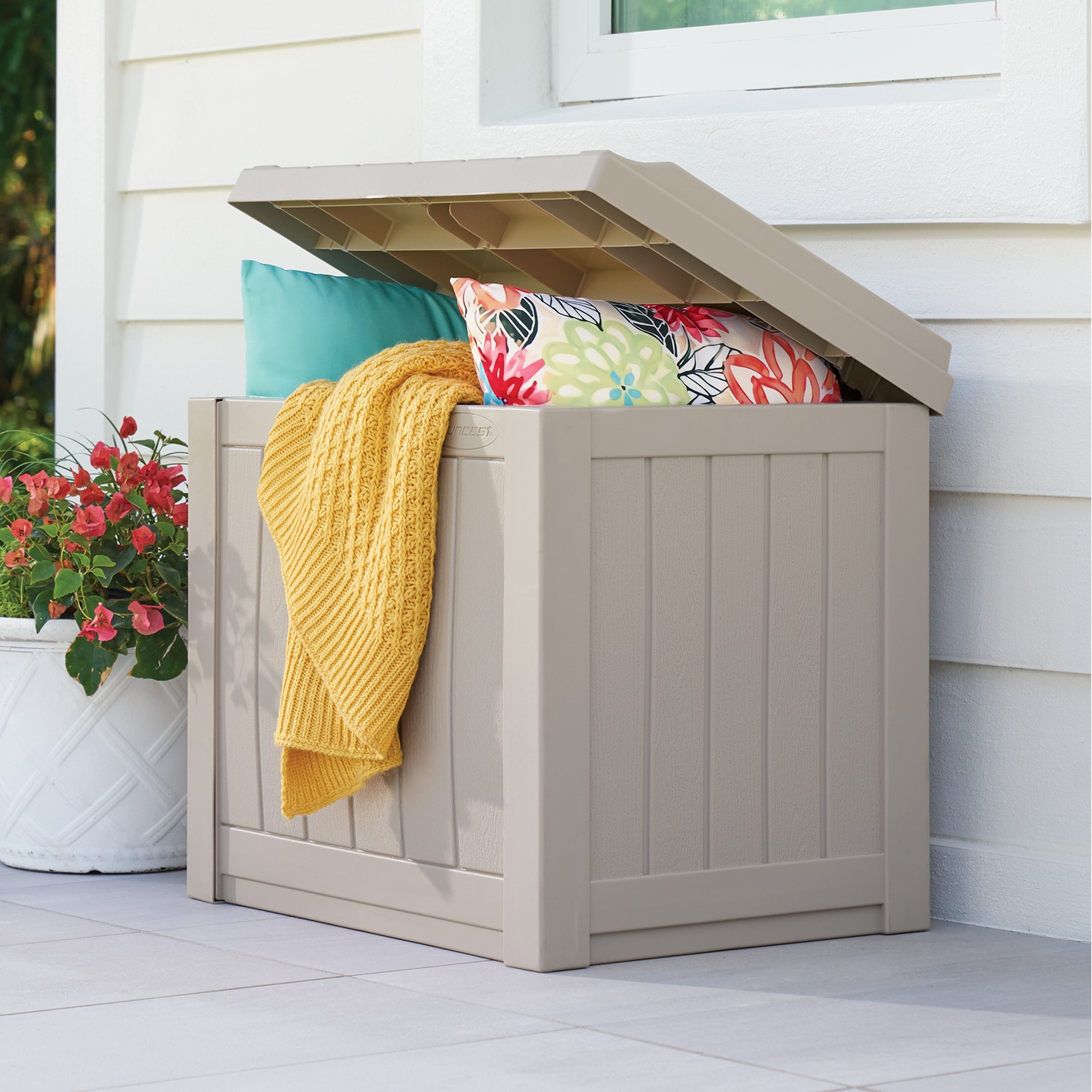 Suncast Outdoor Storage Cube Seventh Avenue