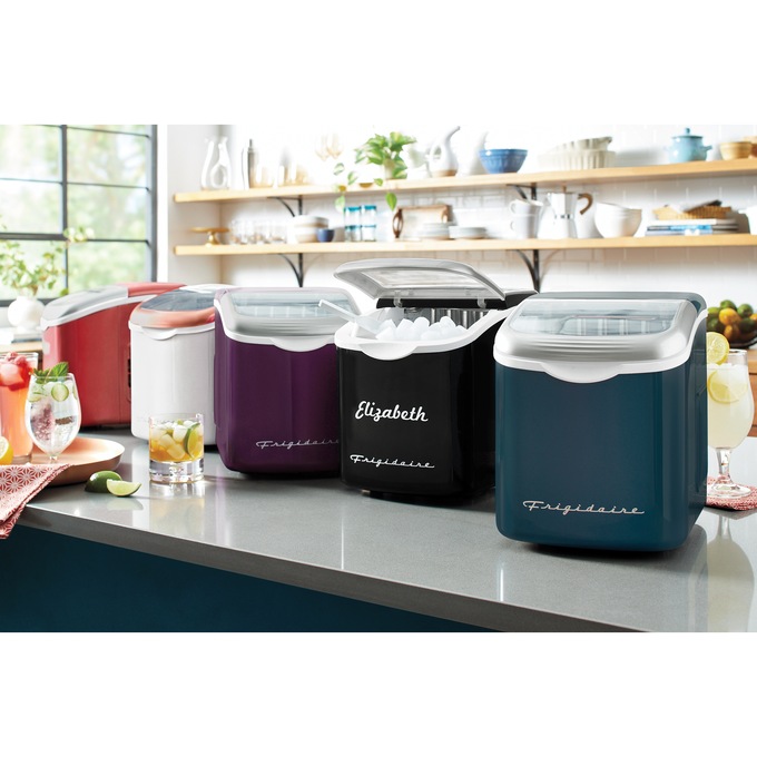 Frigidaire Retro 26-lb. Ice Maker