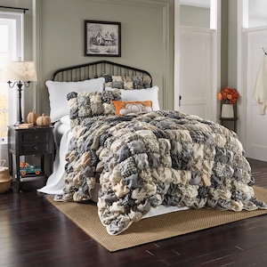 Farmhouse Puff Oversized Quilt, , large