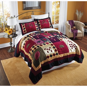 Velvet Dreams Quilt, , large