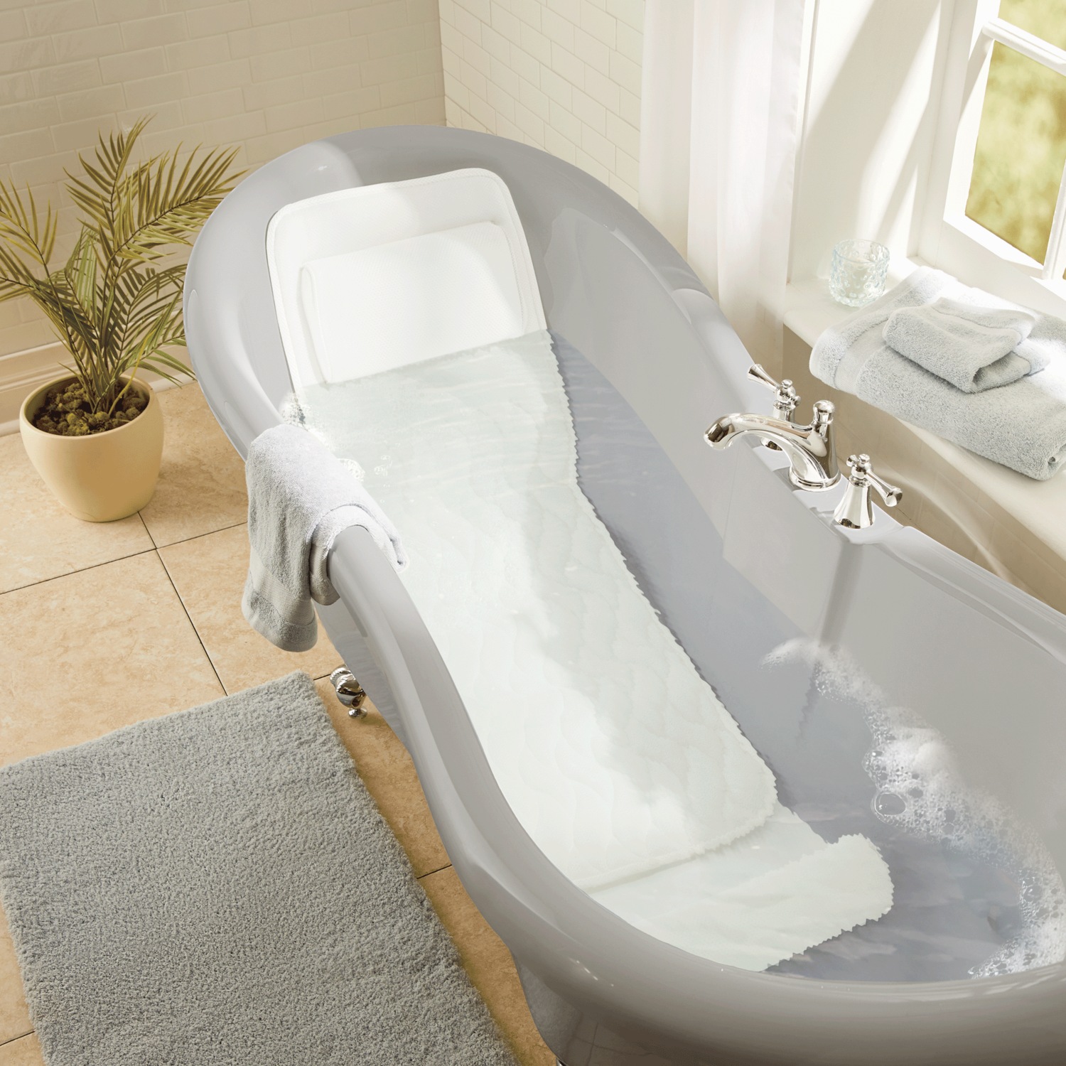 Full-Size Bath Cushion | Seventh Avenue