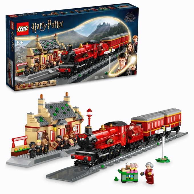 LEGO Harry Potter Hogwarts Express & Hogsmeade Station, , large