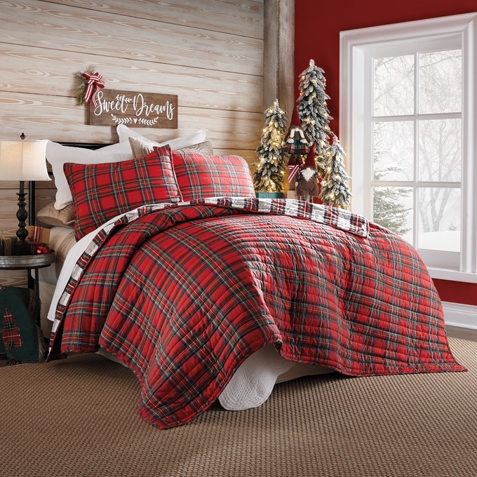 Reversible Winter Plaid Oversized Quilt, , large