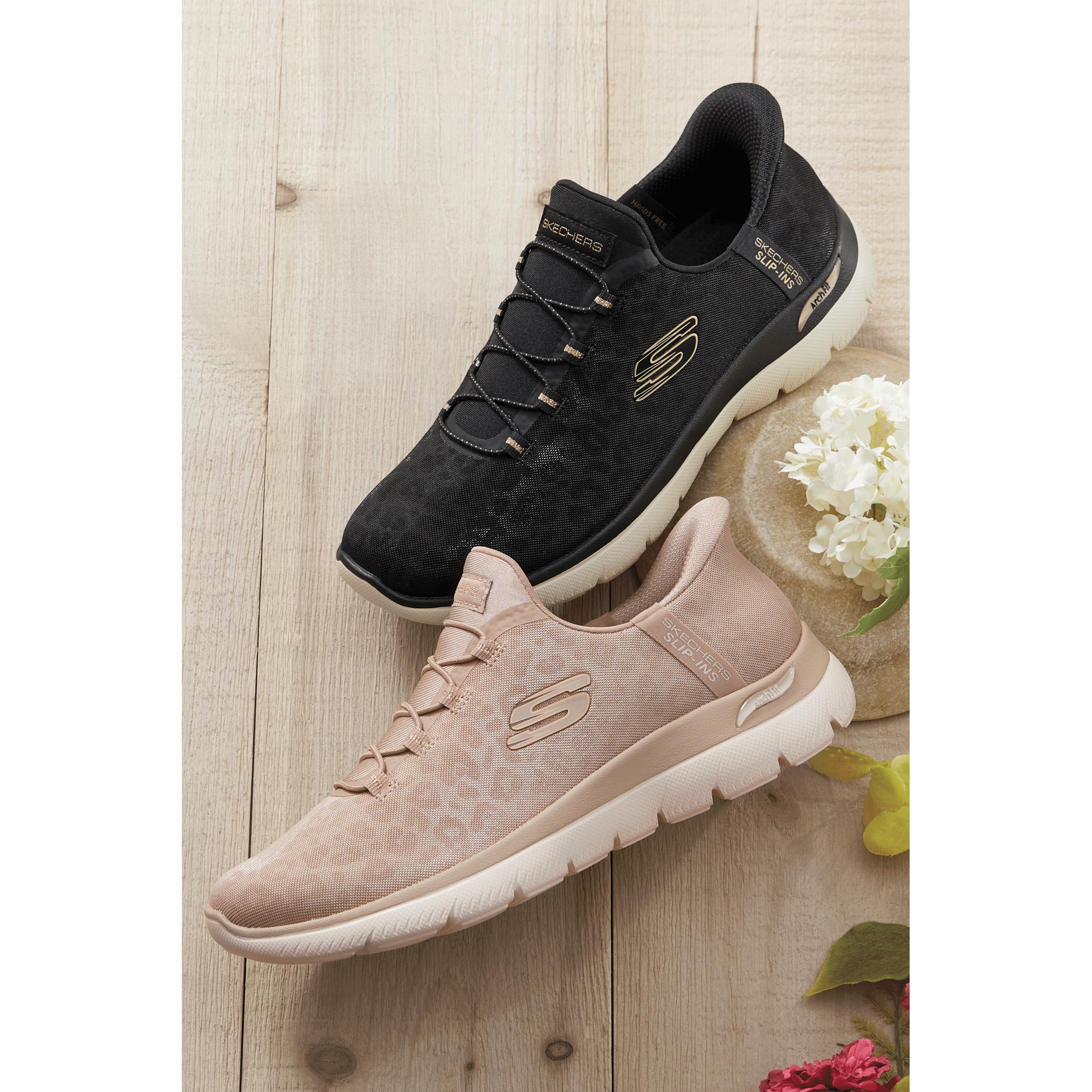 LeSommet様 Skechers Women's Slip-Ins Arch Fit Summits Luxe Leopard Shoe