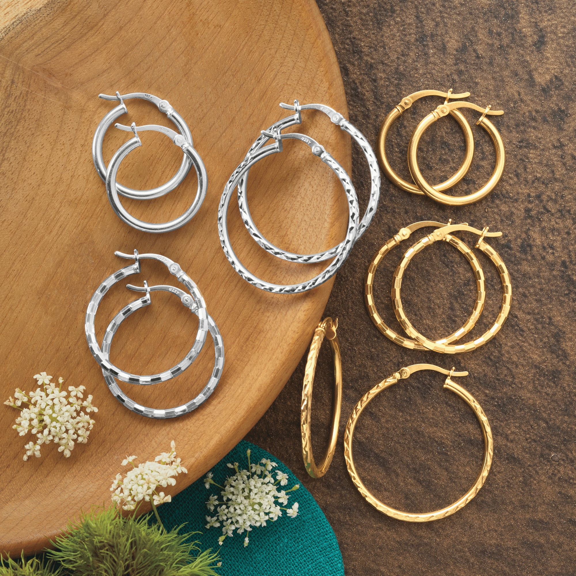 THE MONOGRAM ENGRAVED HOOPS/エングレイヴ3点セット 3-Pair Hoop Set | Seventh Avenue
